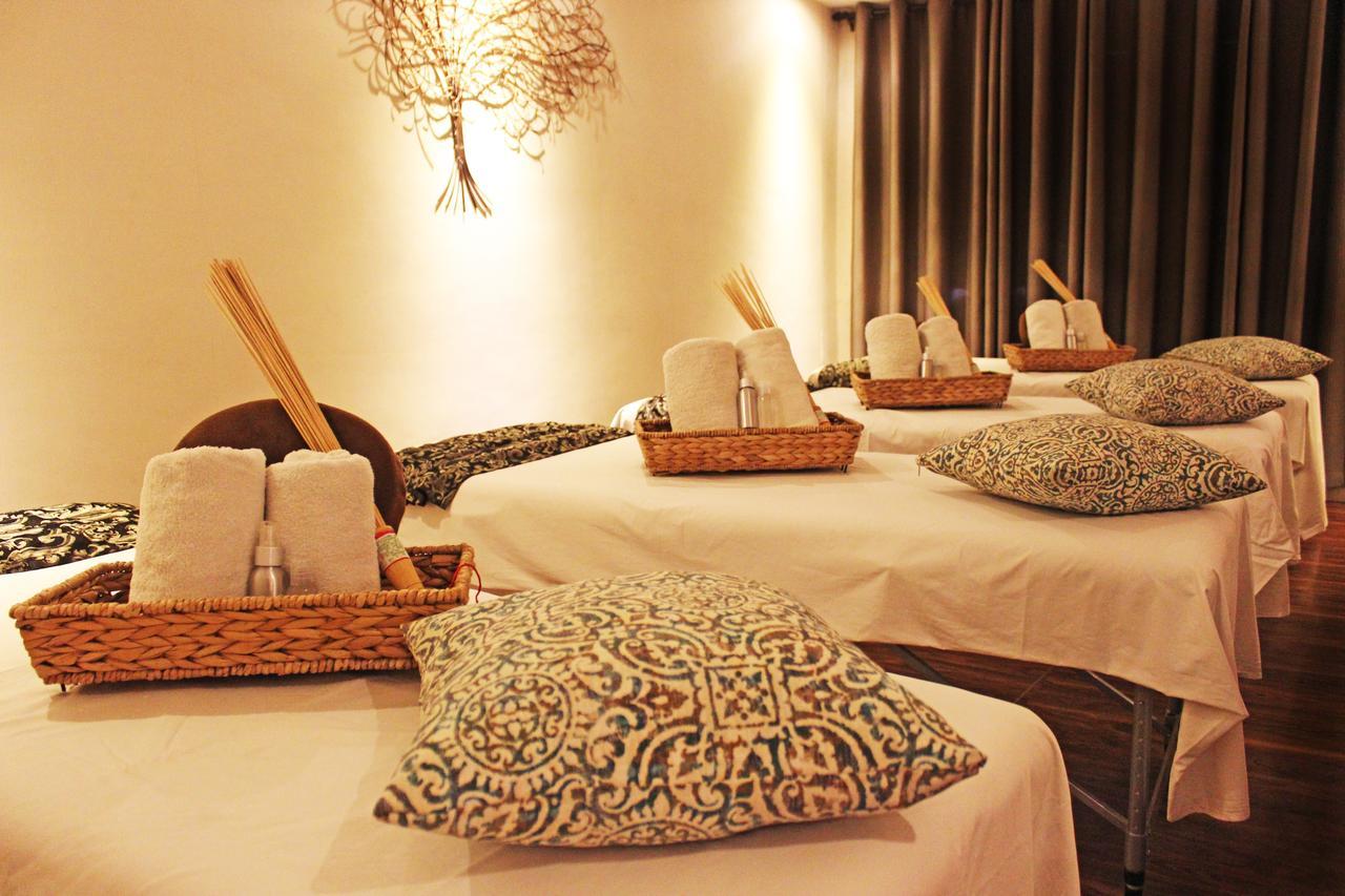 Swagman Hotel Манила Екстериор снимка