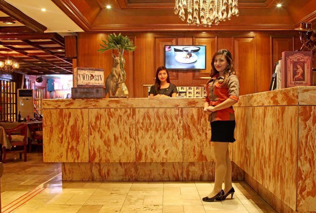 Swagman Hotel Манила Екстериор снимка